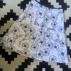 White House Black Floral Market Embroidered Skirt
